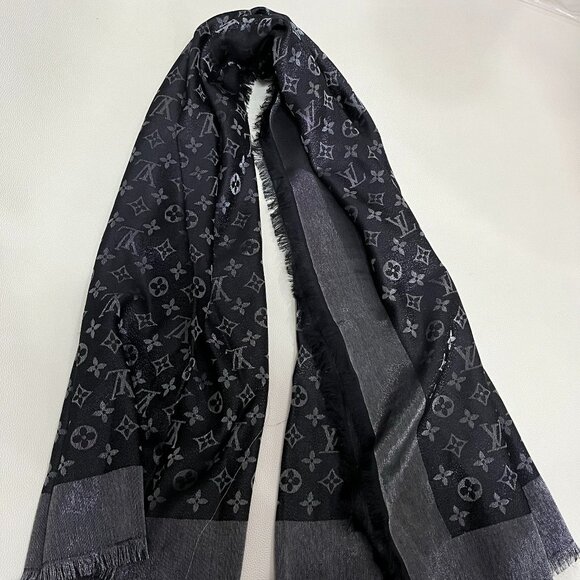 Louis Vuitton Charcoal Monogram Shawl - Picture 1 of 7